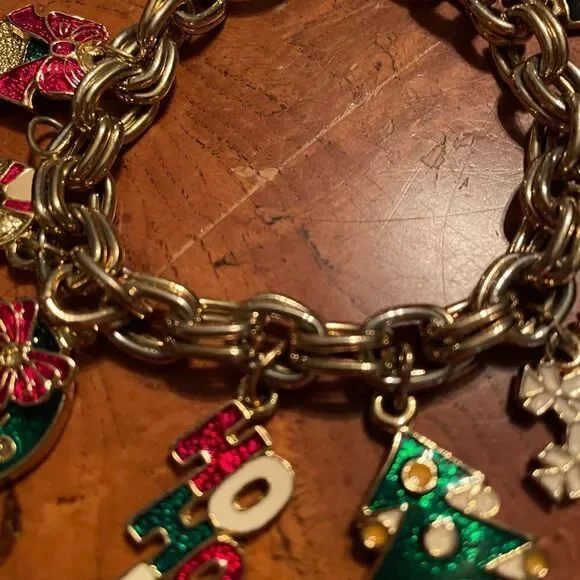 “Festive Silvertone Christmas Charm Bracelet - Spread Holiday Cheer in Style!” - Picture 6 of 7